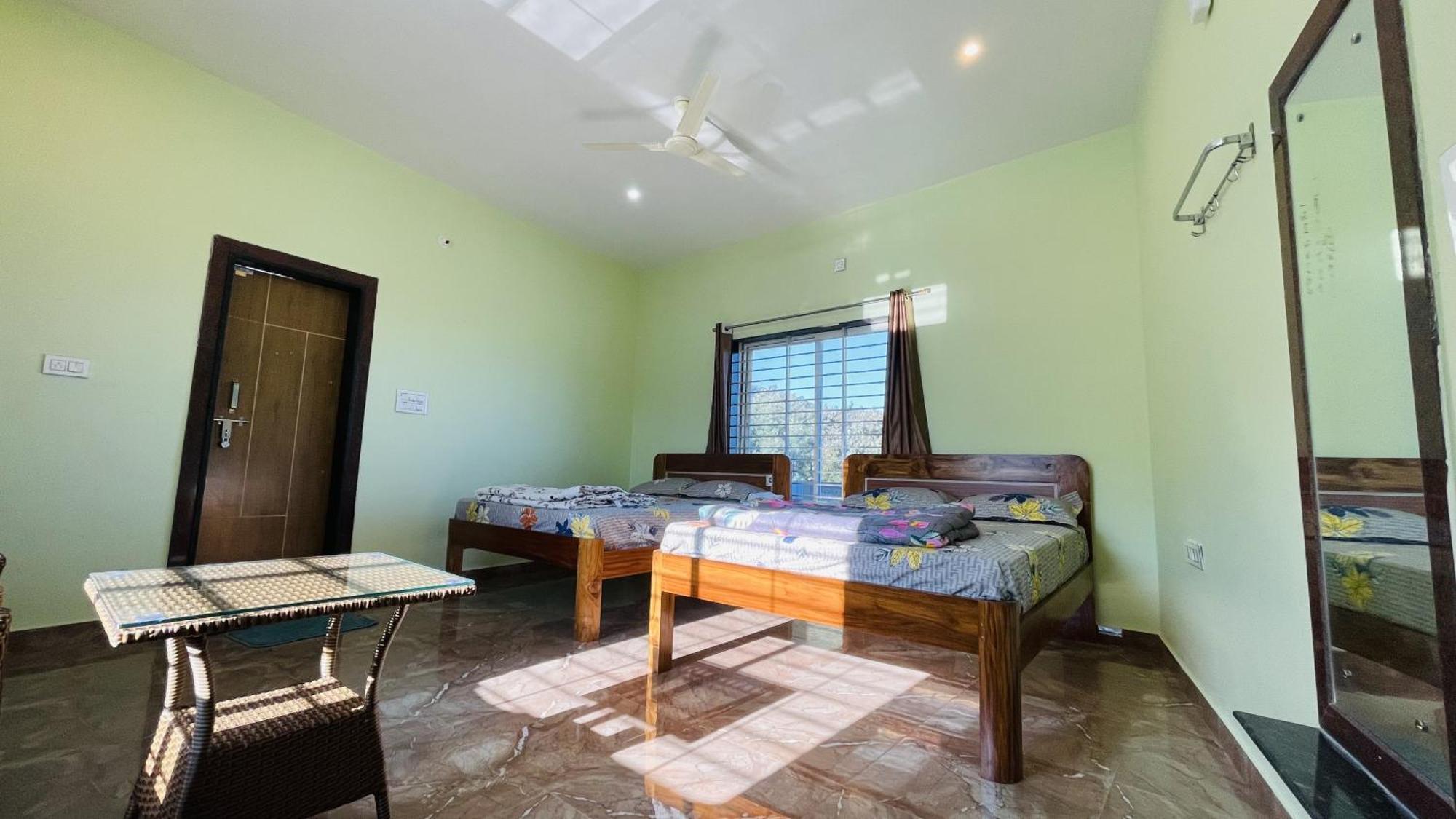 Rashi Z View Estate Stay Tarikere Extérieur photo
