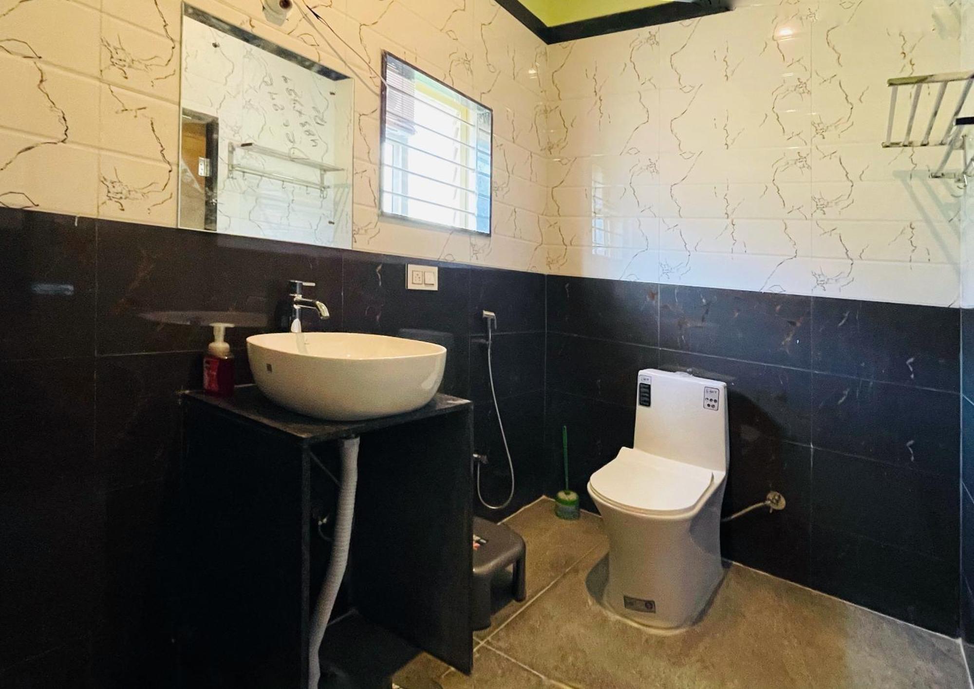 Rashi Z View Estate Stay Tarikere Extérieur photo